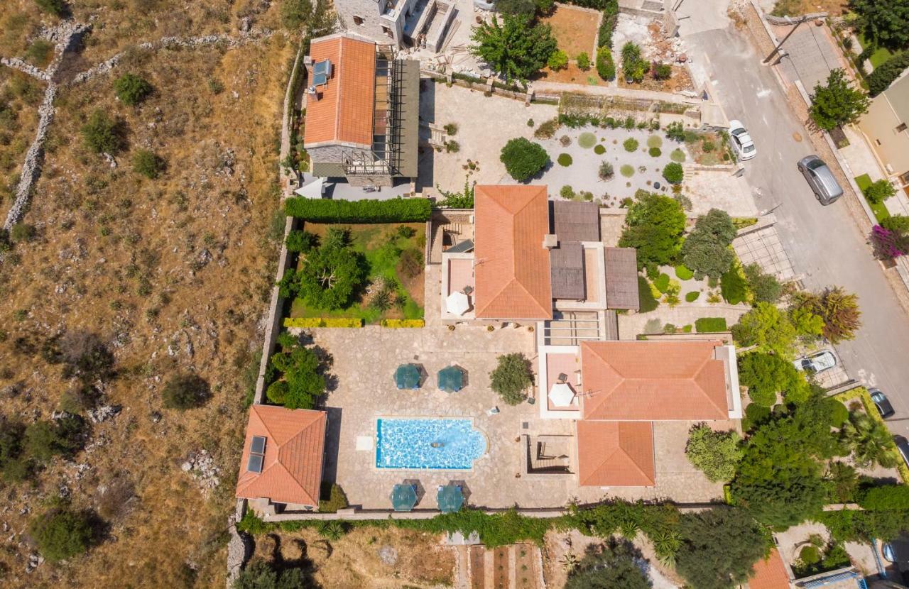 Xatheri Villa